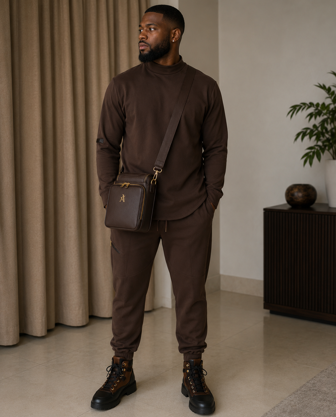 Vault Crossbody