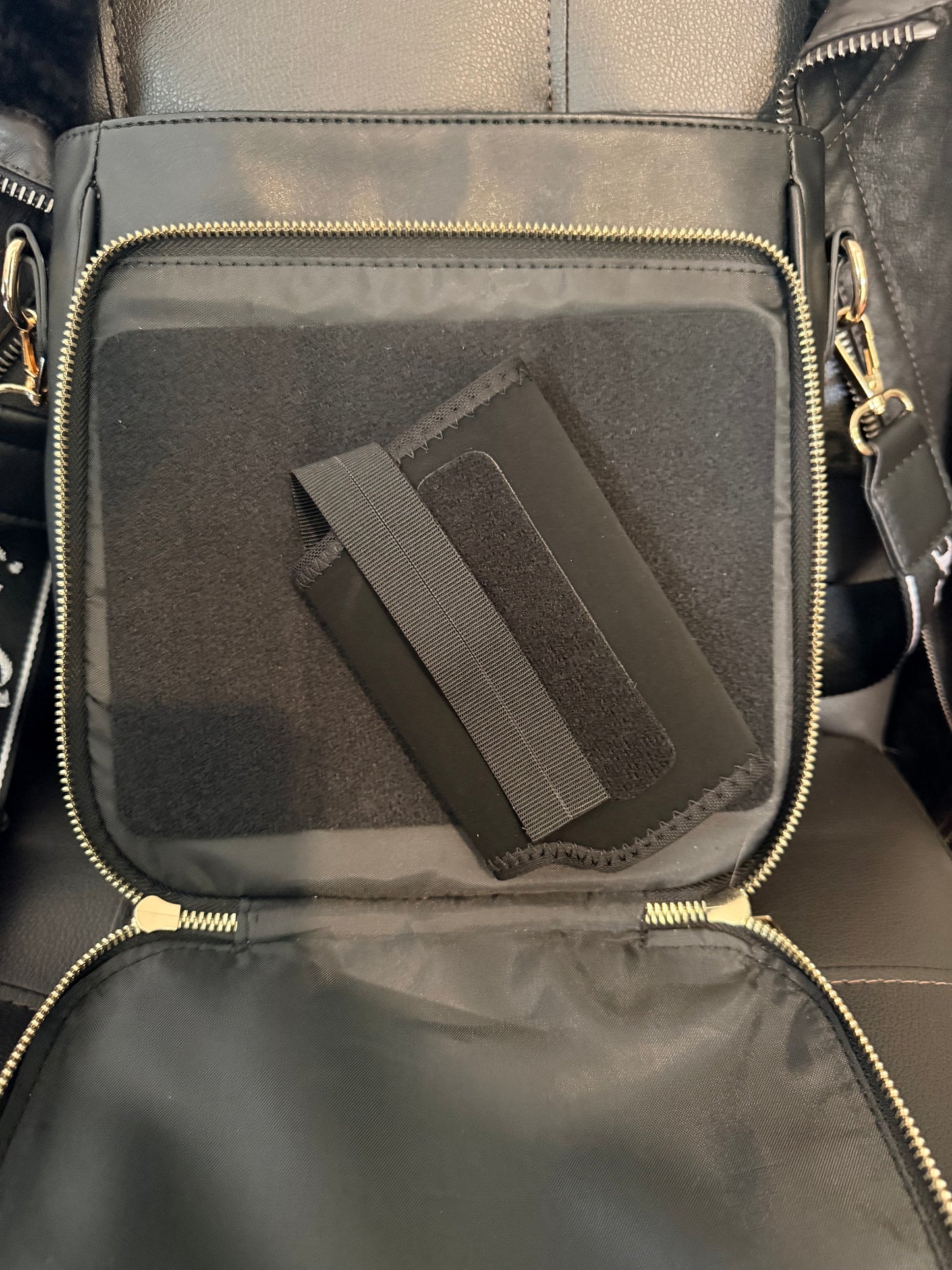 Vault Crossbody